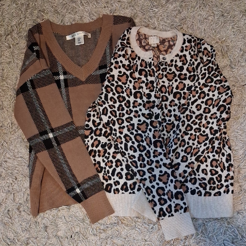 Max Studio Brown Plaid and Leopard Print V-Neck Sweater Set